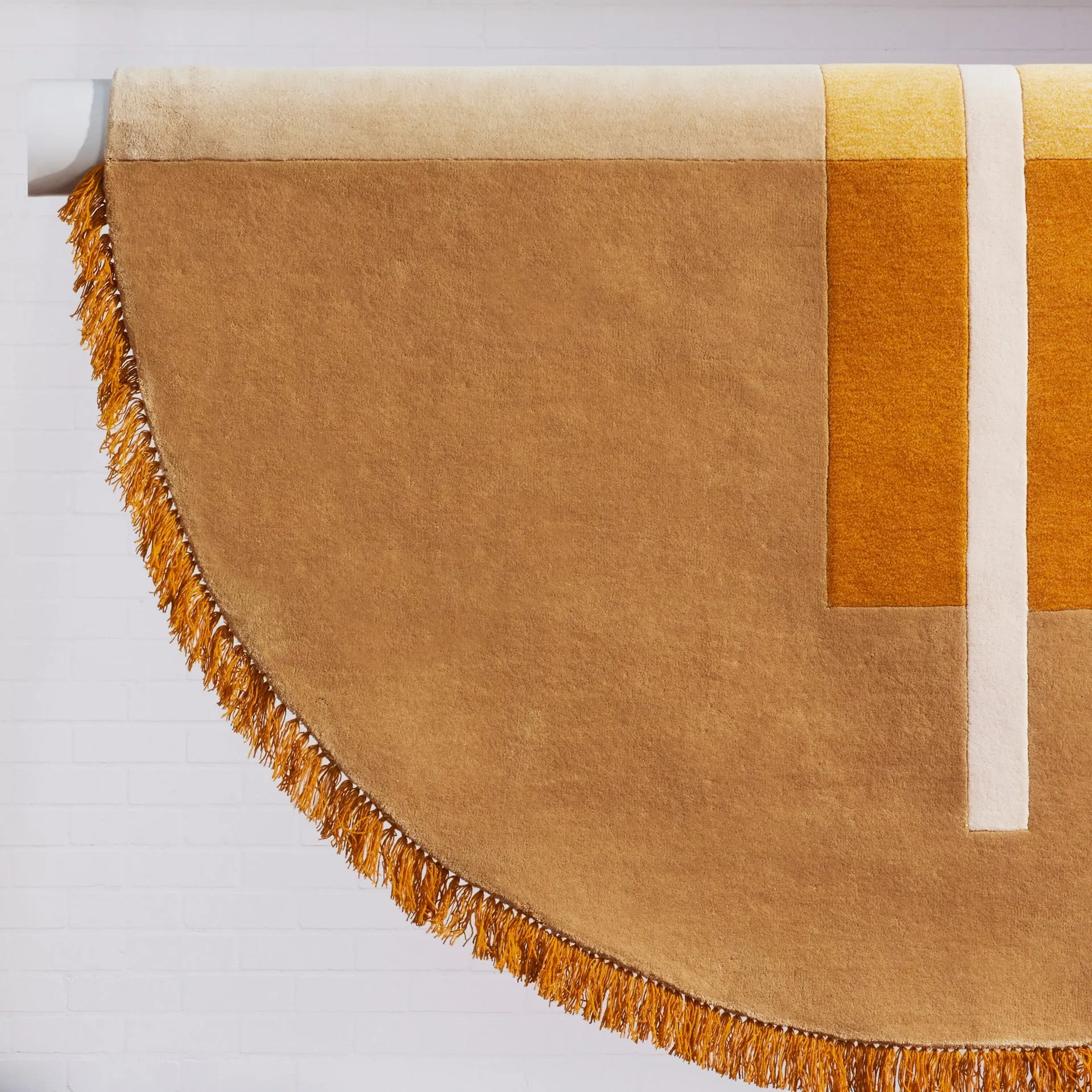 Overlay Rug - Circle Mustard