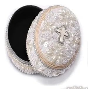 Pearl and Cross Rosary Box Oval