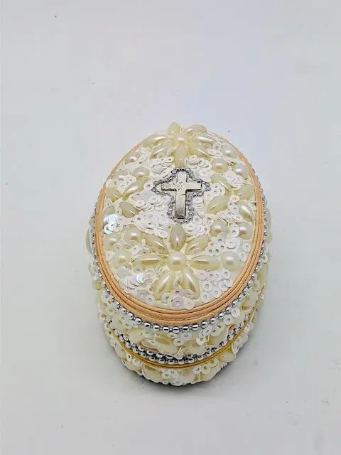Pearl and Cross Rosary Box Oval