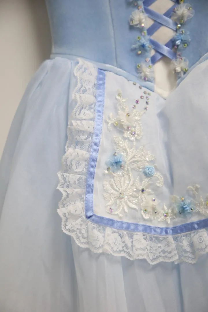 Peasant La Fille