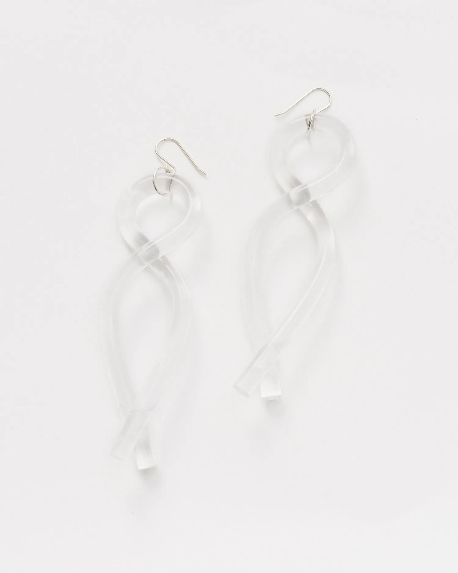 Pendant lucite earrings