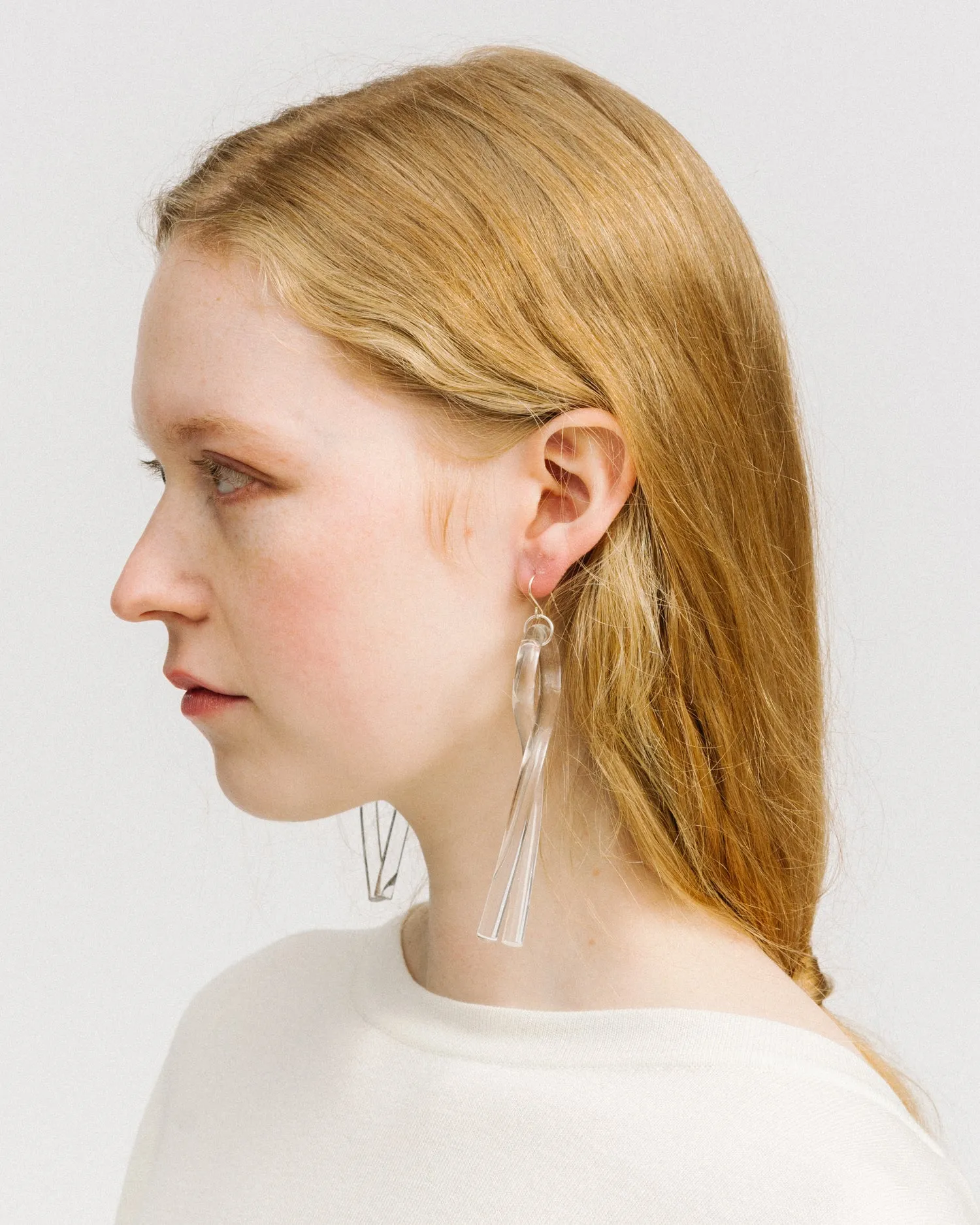 Pendant lucite earrings
