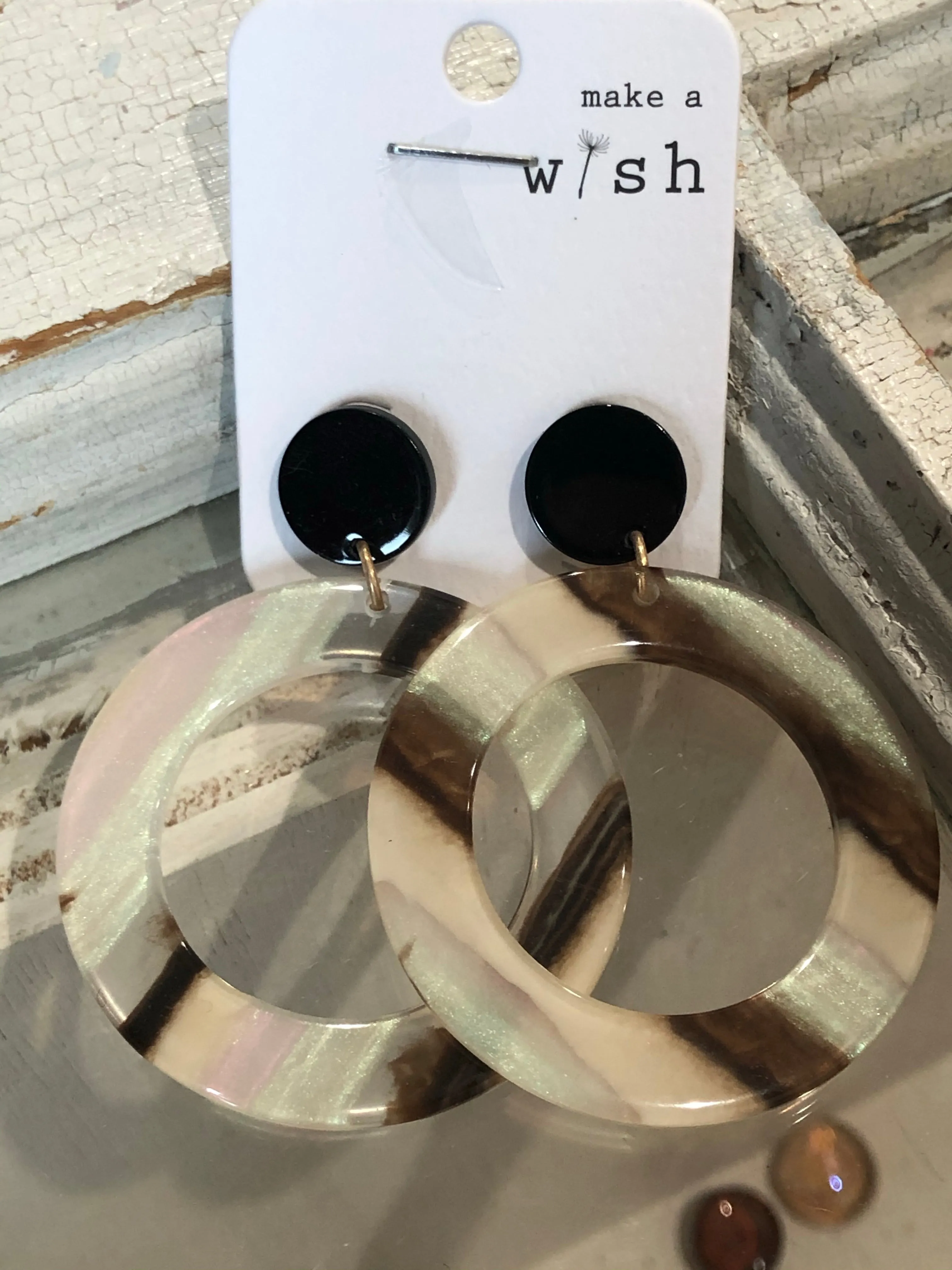 Round Lucite Dangle Earrings