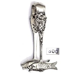 Sardine tongs