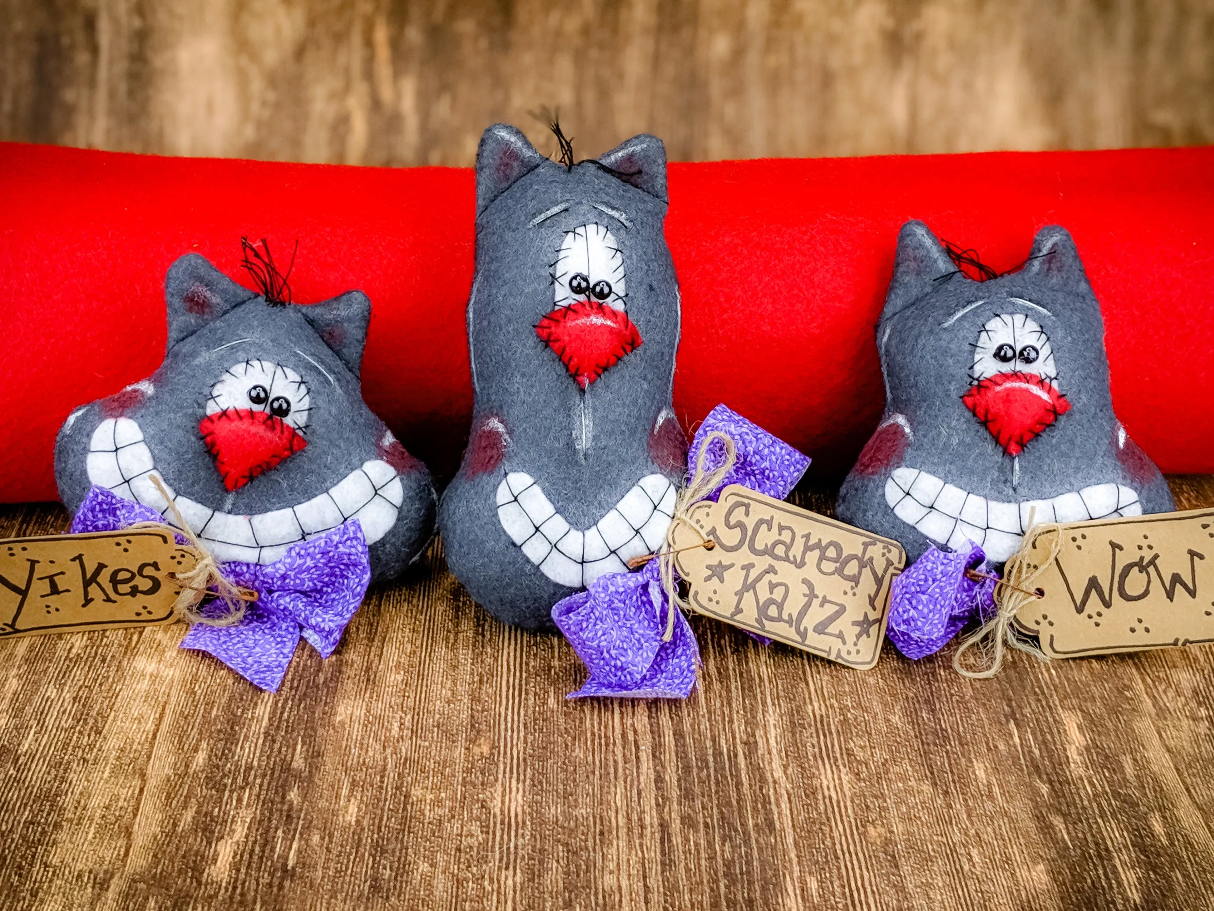 Scaredy Cats Decor