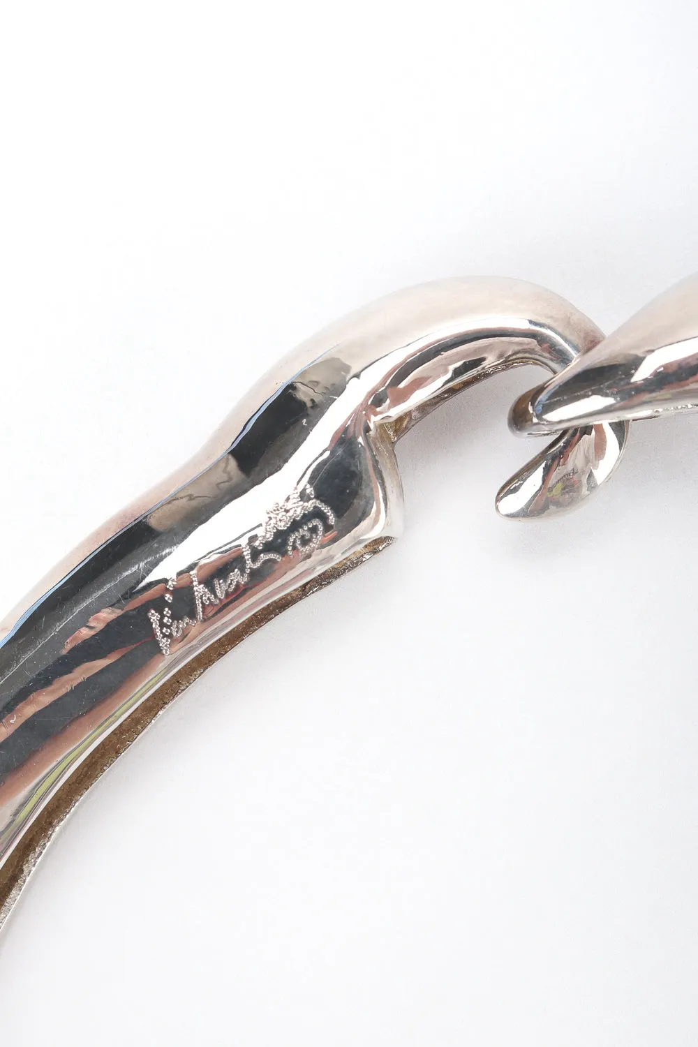 Sculpted Lucite Knot Collar