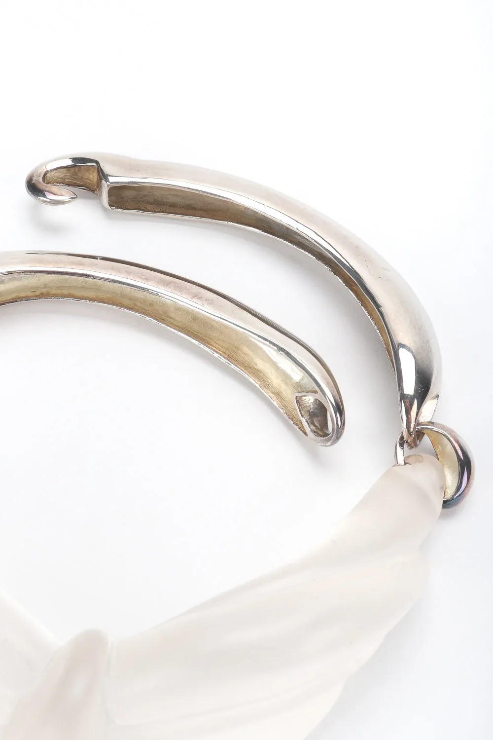 Sculpted Lucite Knot Collar