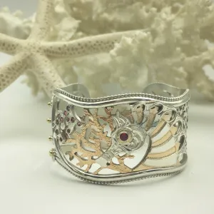Seahorse Cuff