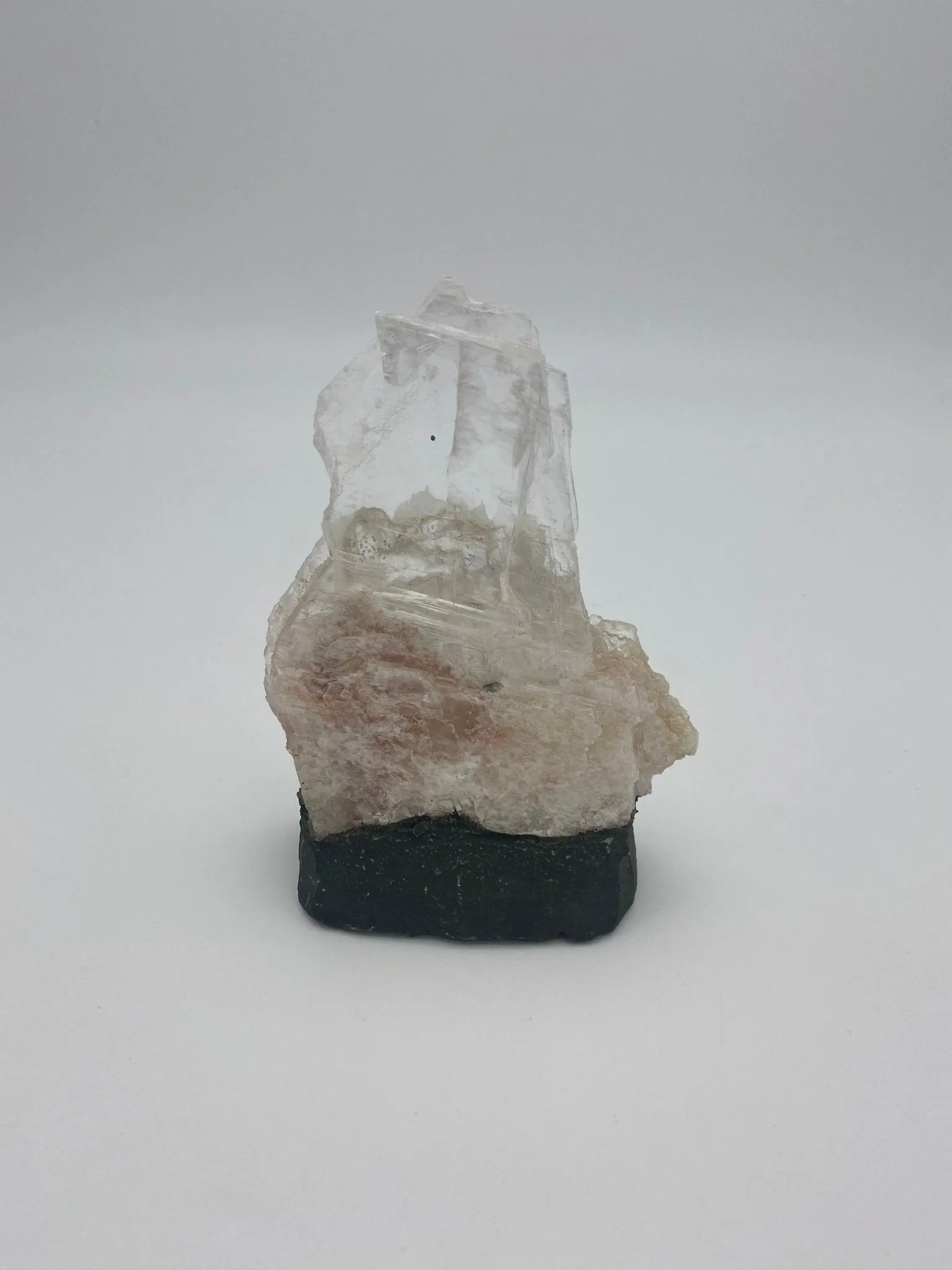 Selenite Formation