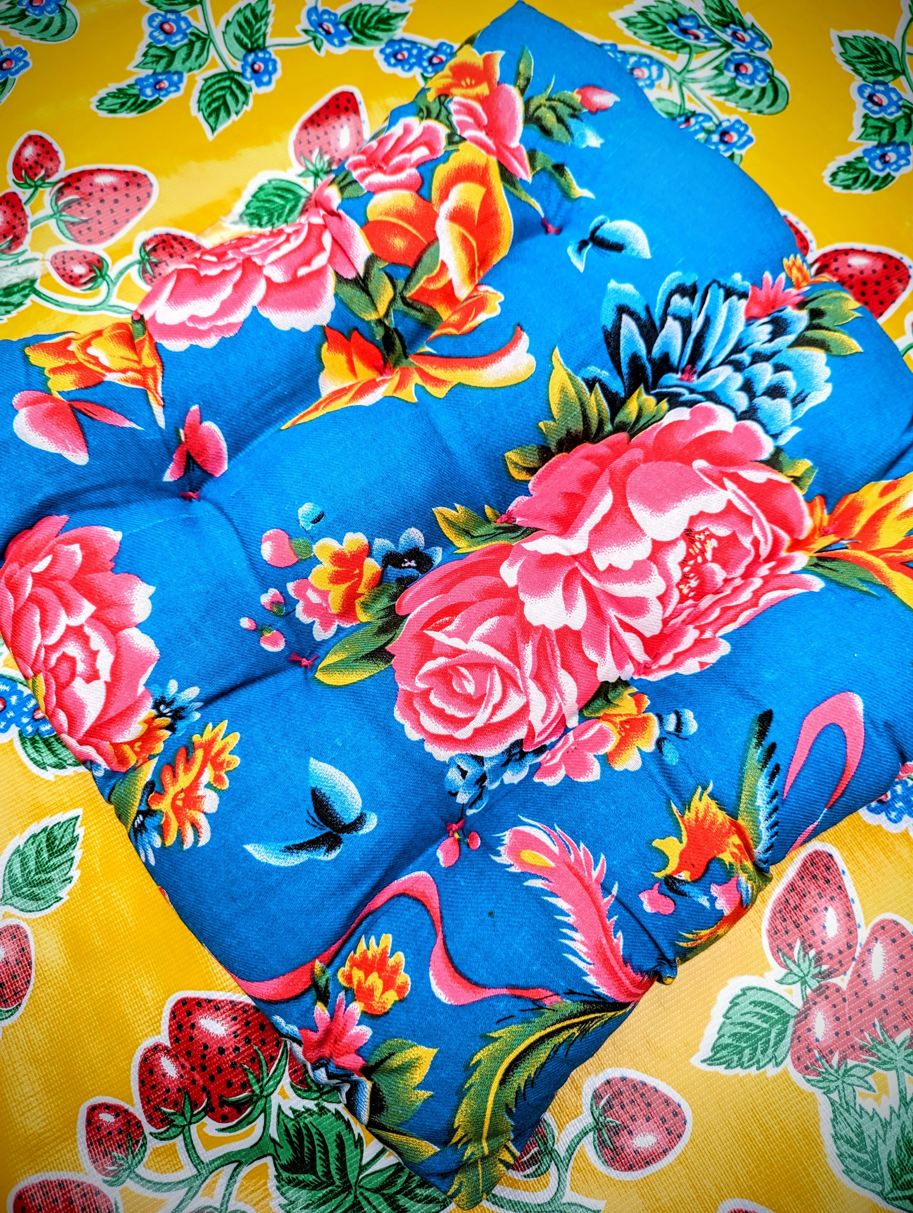 Shanghai peony seat cushion