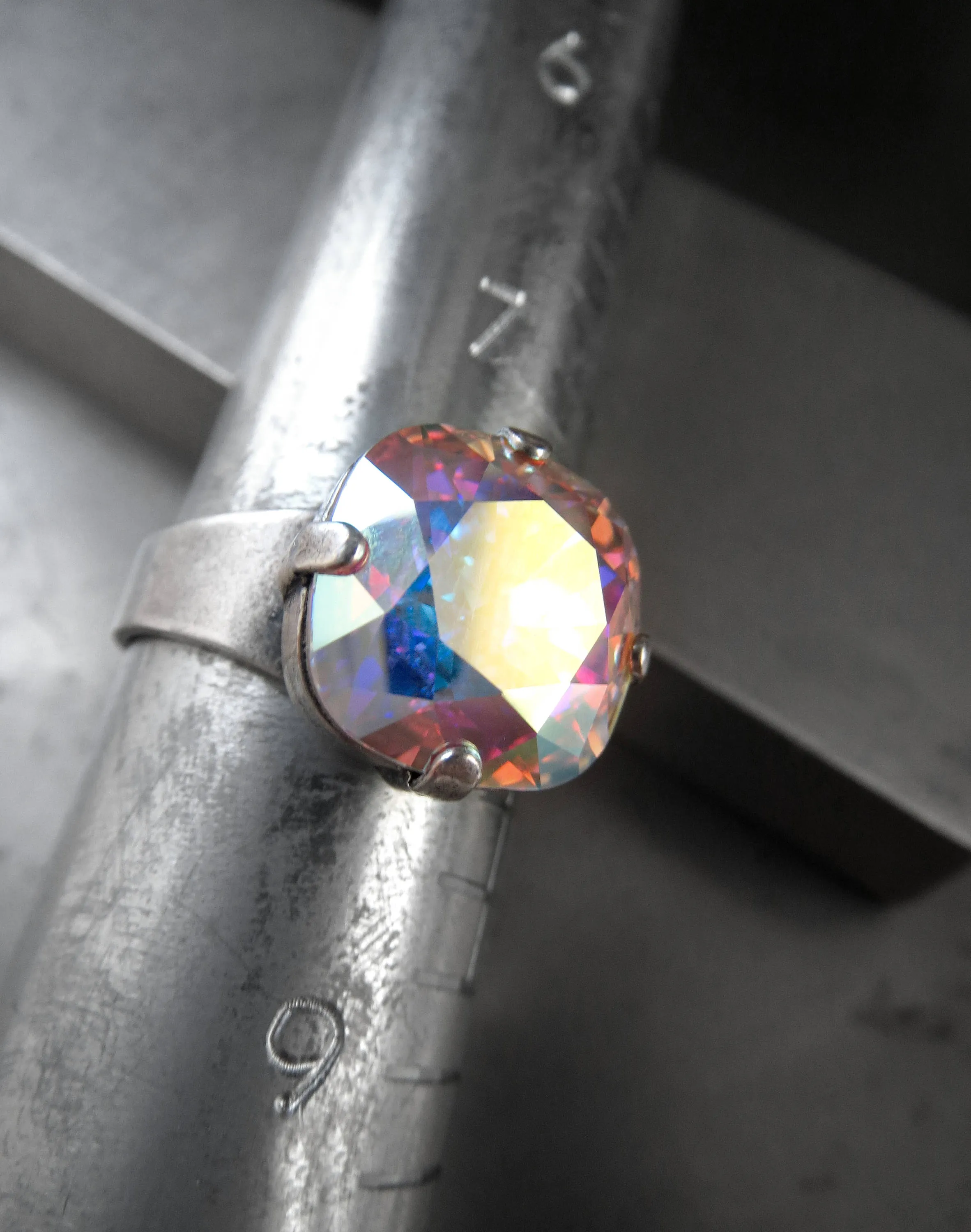 SHIMMER SILVER - Sparkling Ring with AB Crystal