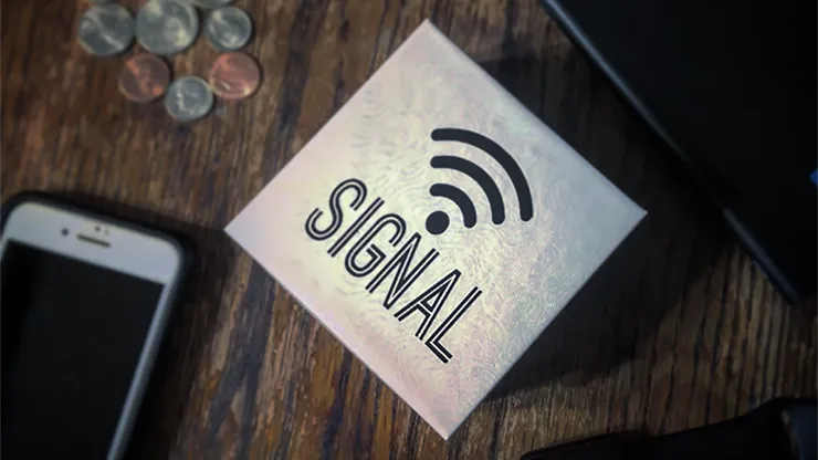 SIGNAL (Gimmick & Online Instruction) by Seth Race