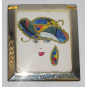 Silvertone Decorated Lady Compact
