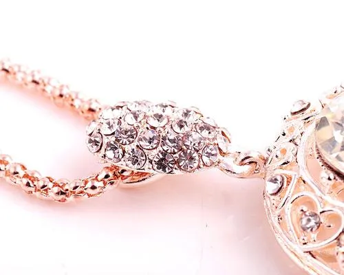 Sparkle Oval White Crystal Necklace