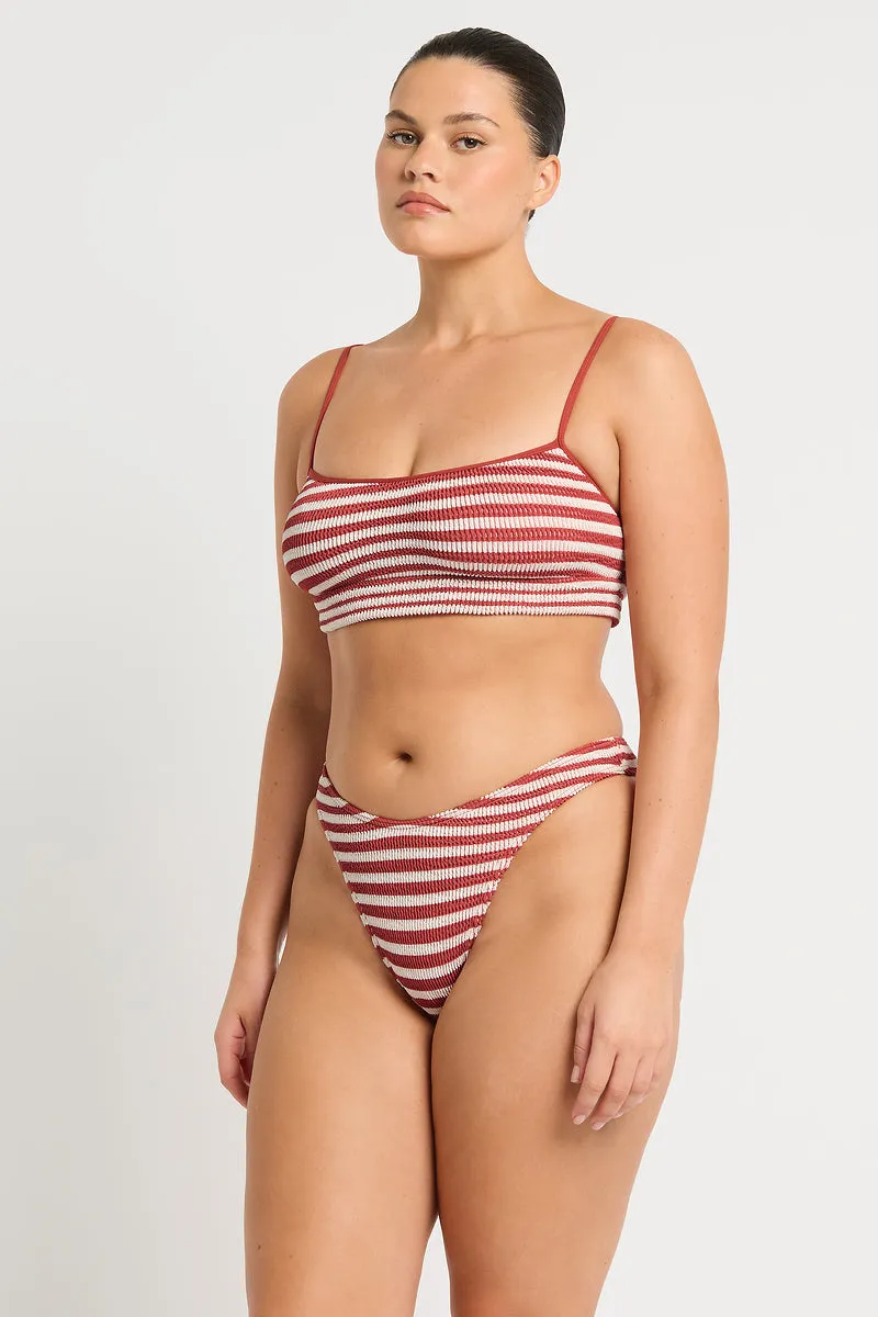 Strap Saint Crop
