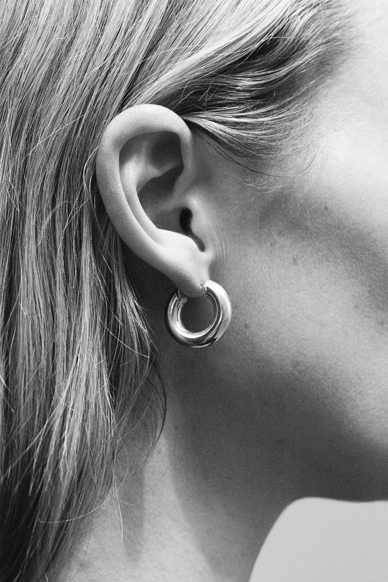 TINY EVERYDAY HOOPS
