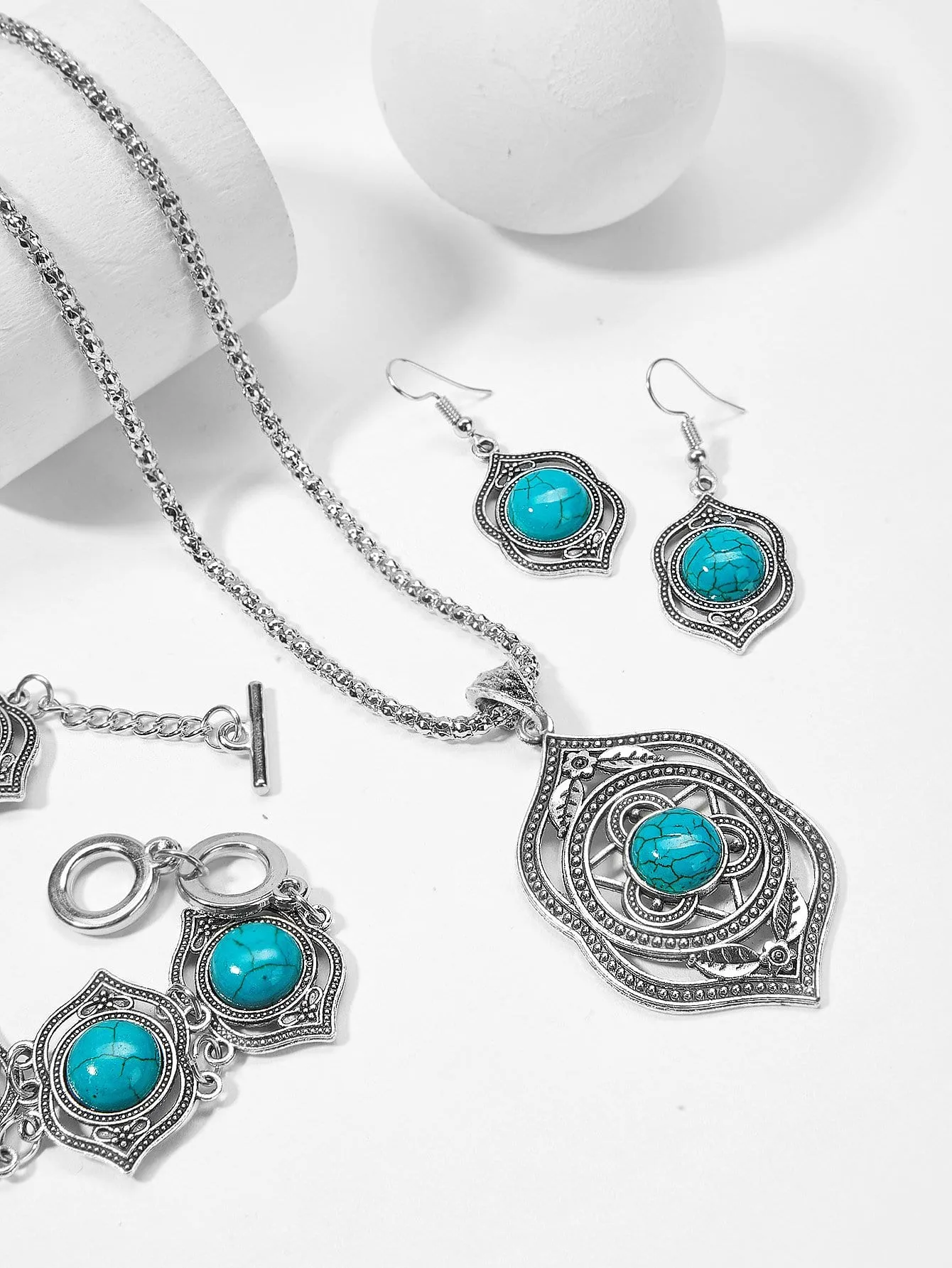 Turquoise Decorated Necklace & Bracelet & Earrings- FD ⚡