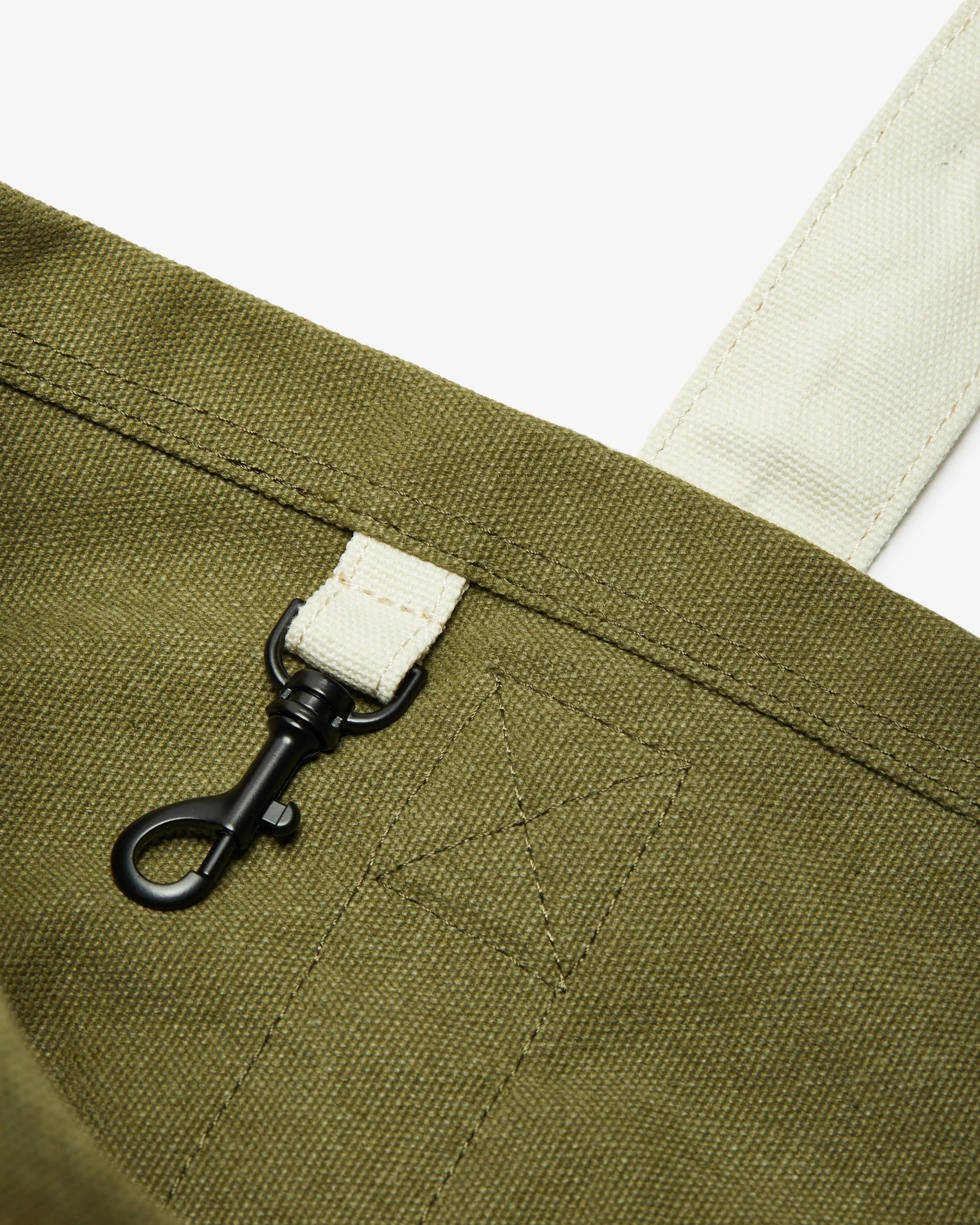 UNDEFEATED EVERYDAY TOTE