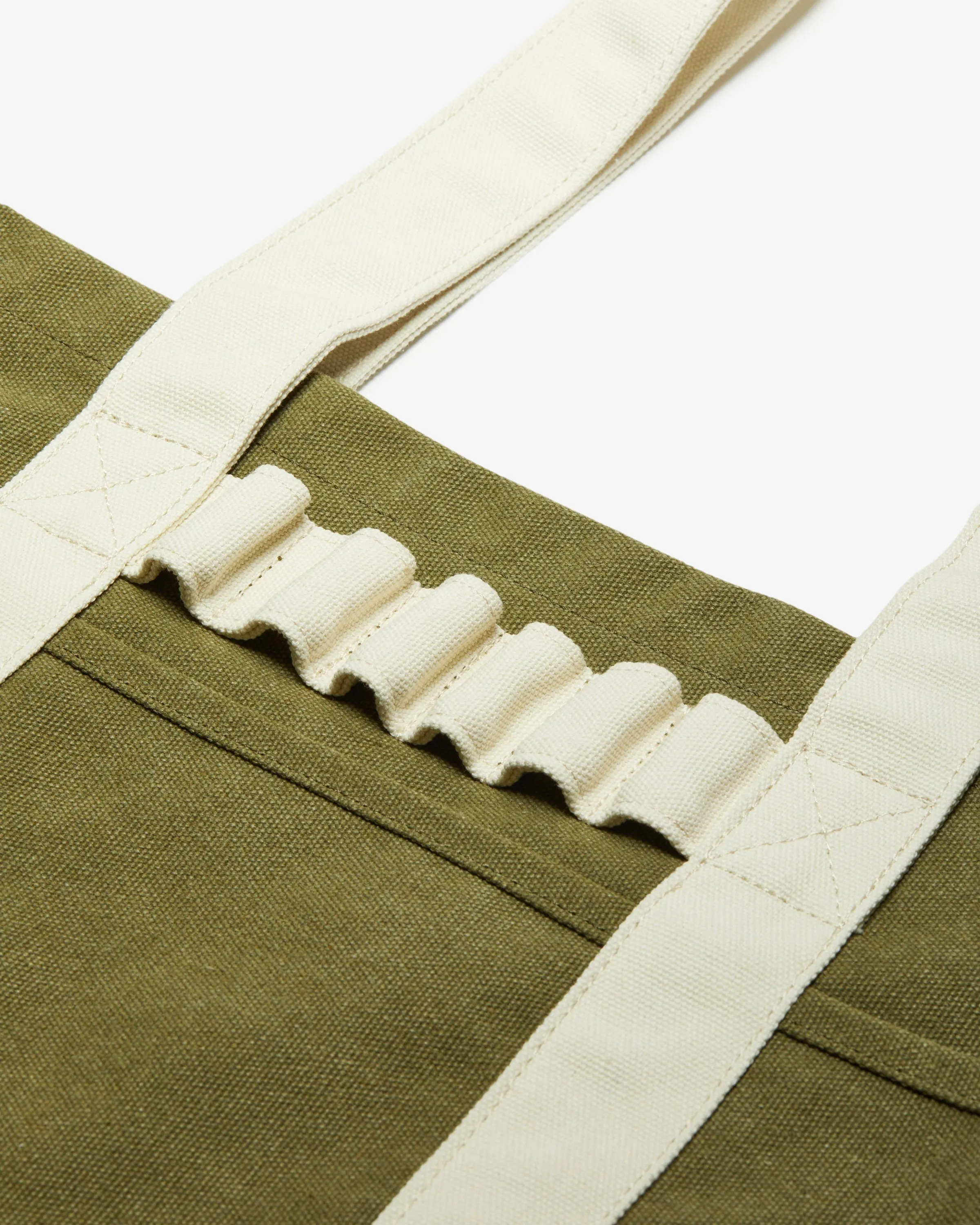 UNDEFEATED EVERYDAY TOTE