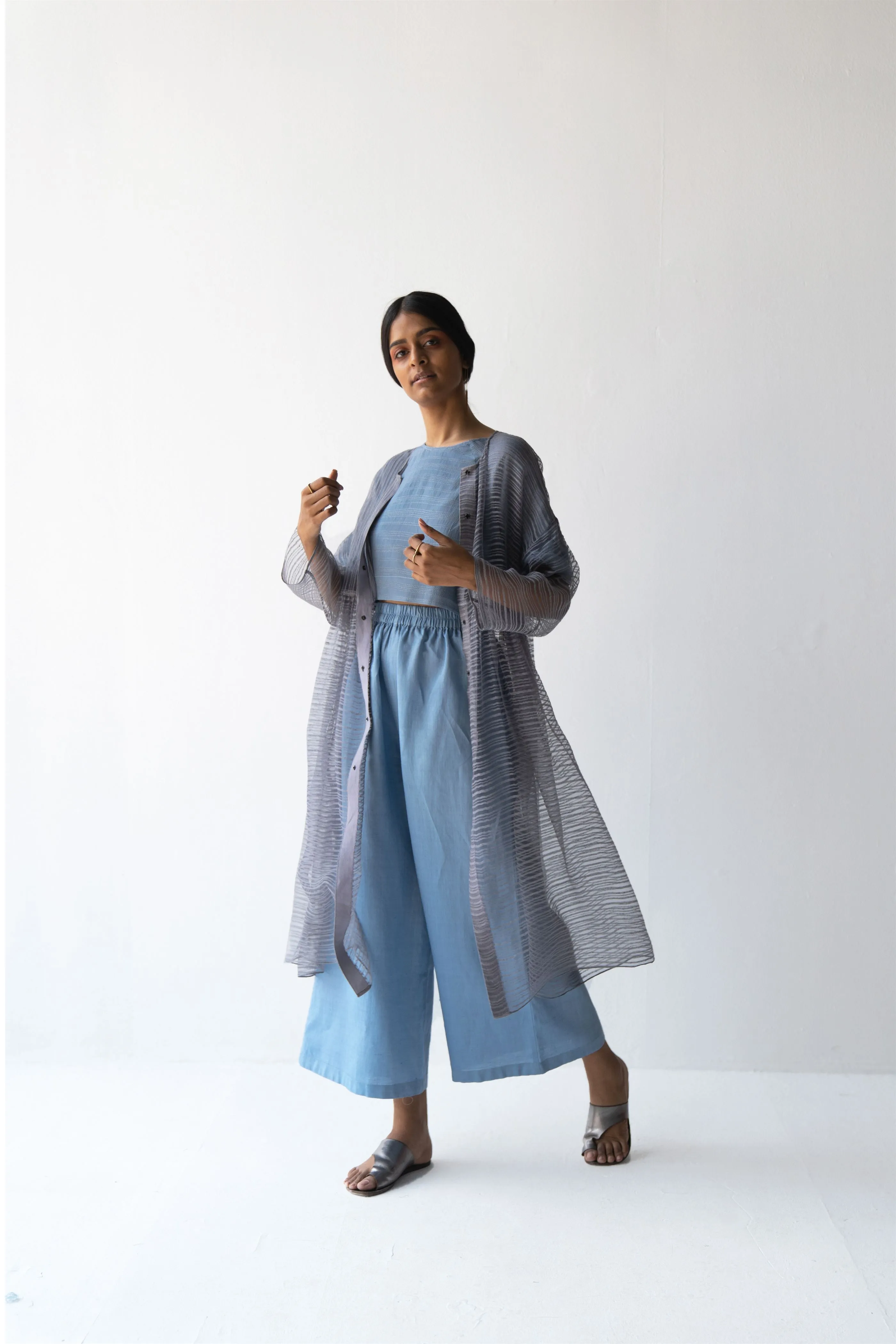 Urvashi Kaur   -   Misty Overlay N/A