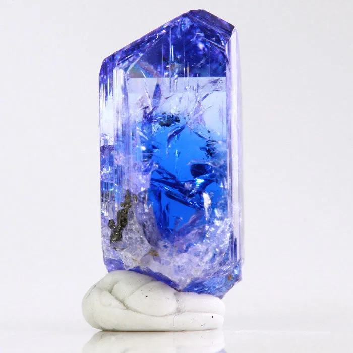Vibrant 18.17ct Raw Tanzanite Crystal