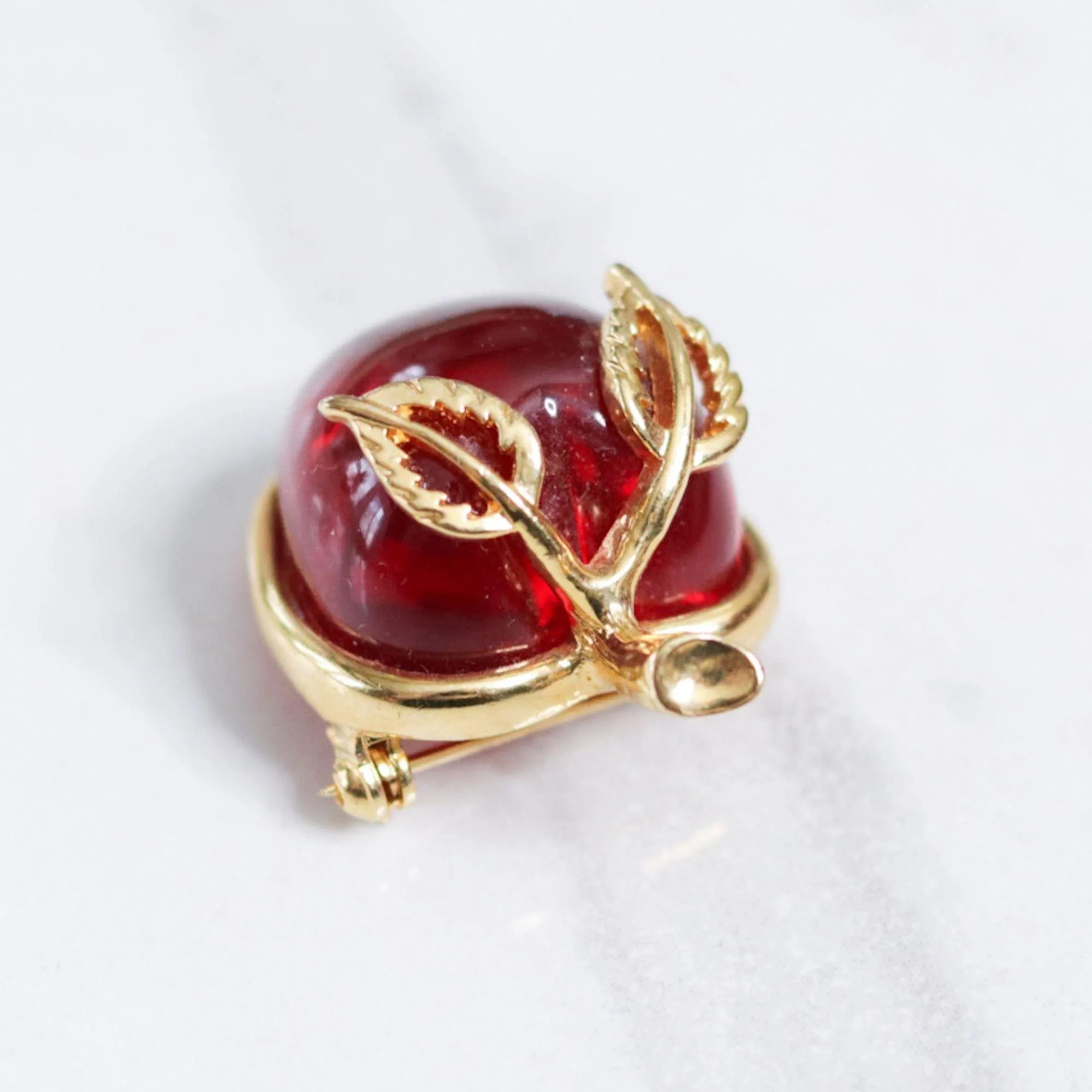 Vintage Juicy Red Apple Lucite Brooch